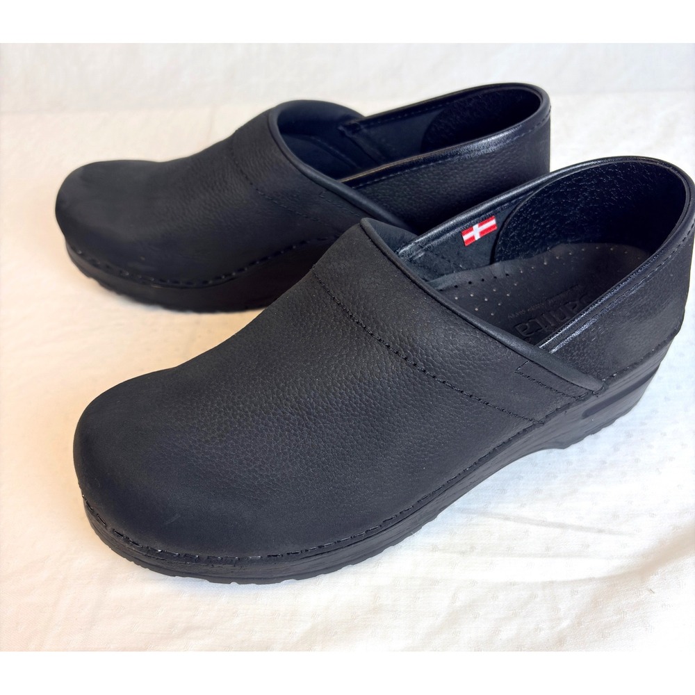 Sanita Professional Black Oiled Leather Clogs Danish Stapled Shoes Women 39 8.5